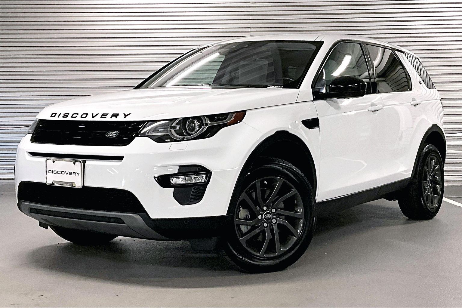 2019 Land Rover Discovery Sport 2.0 HSE's photo