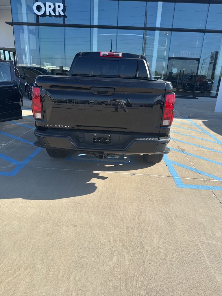 2024 Chevrolet Colorado Trail Boss photo 4