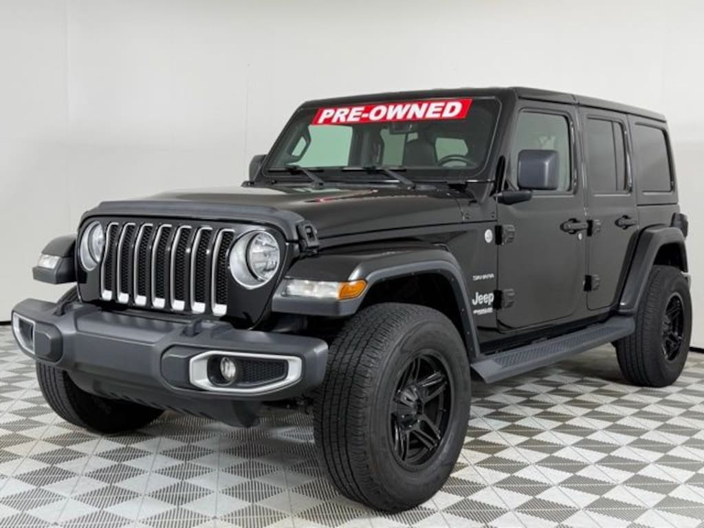 Used 2018 Jeep Wrangler Unlimited Sahara 4x4 SUV
