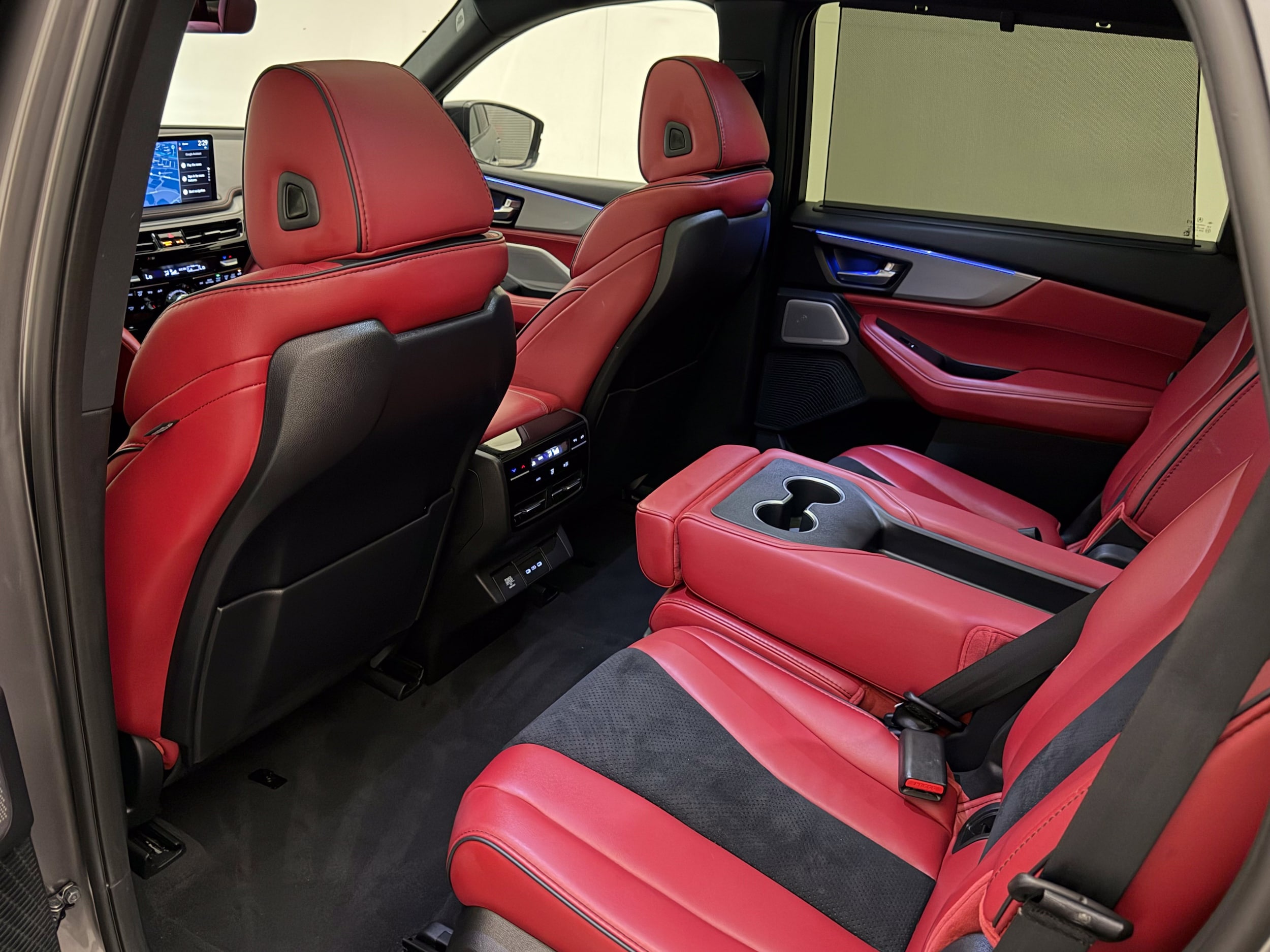 2025 Acura MDX A-Spec Package - Photo 17