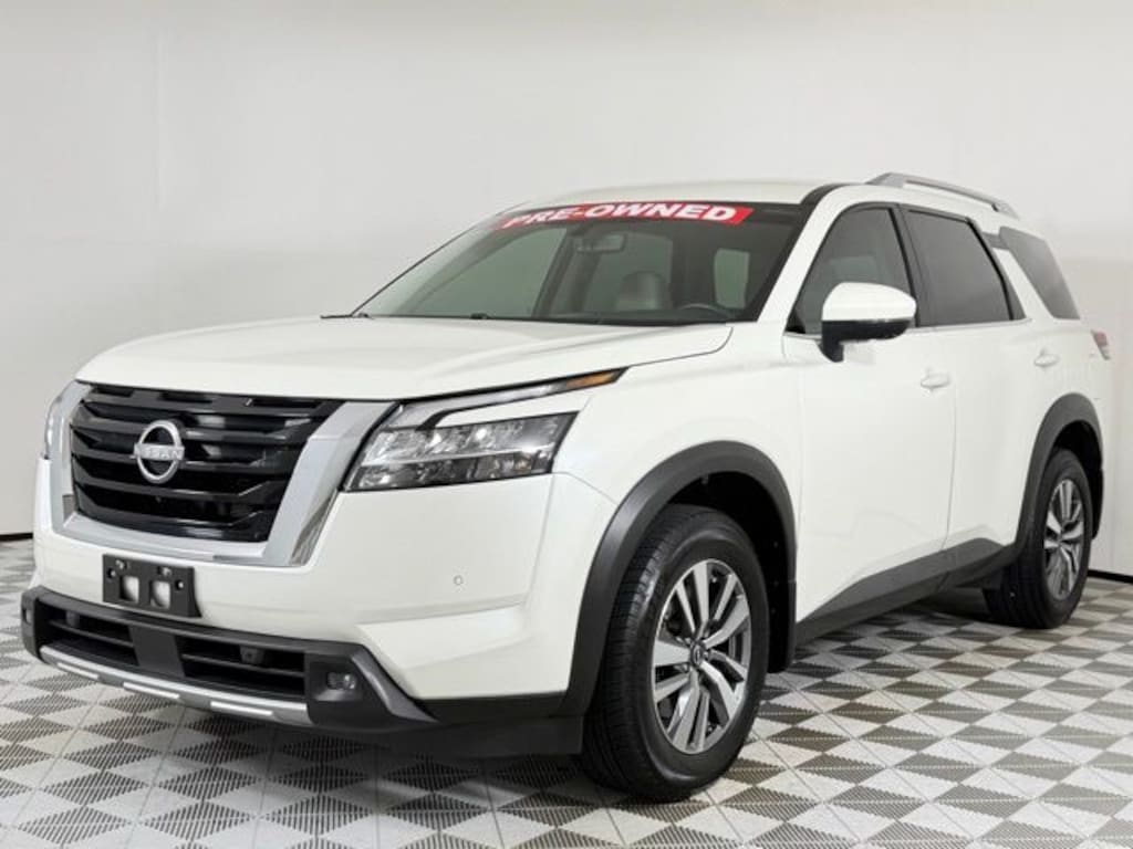 Used 2023 Nissan Pathfinder SL SUV