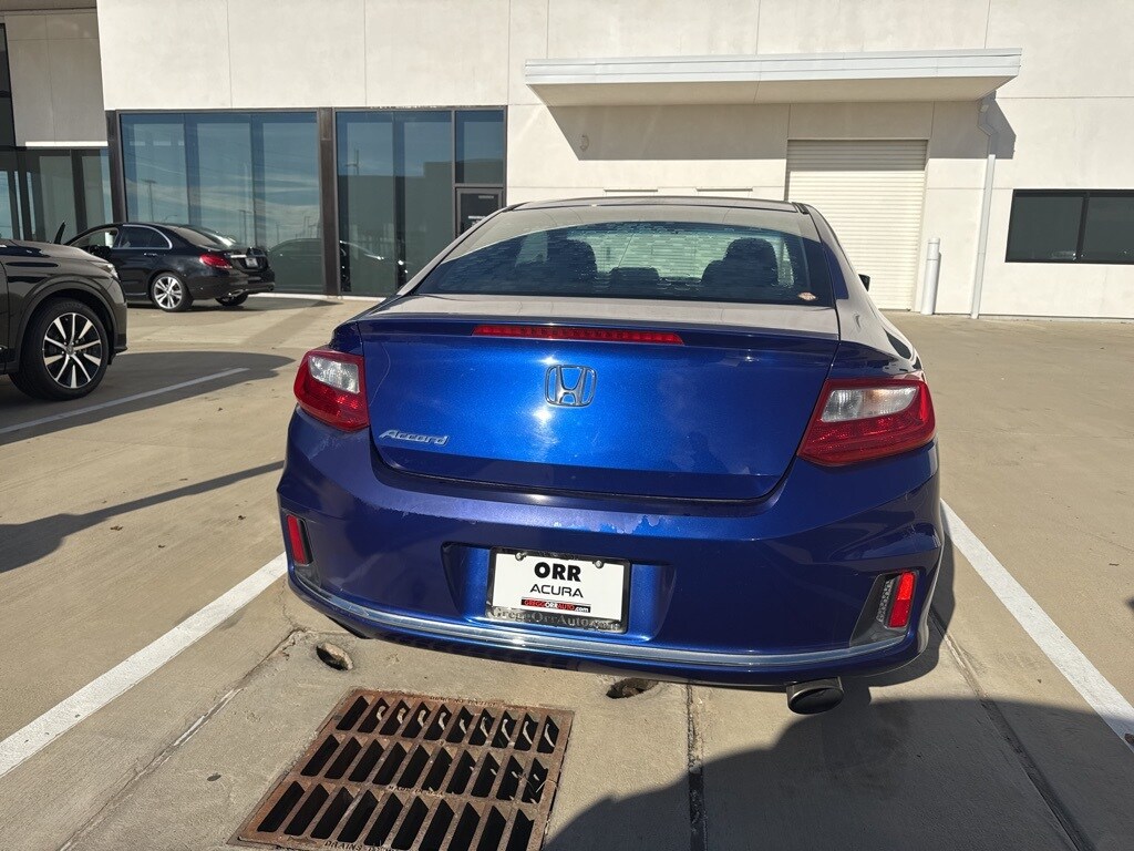 2015 Honda Accord photo 3