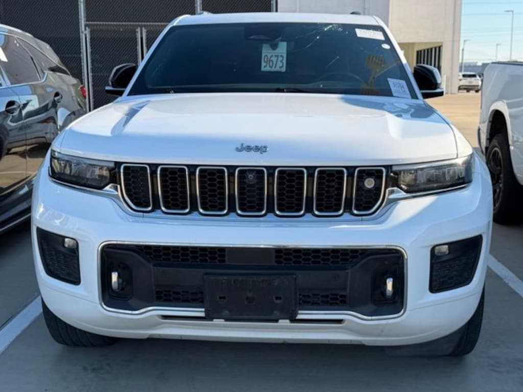Used 2023 Jeep Grand Cherokee Overland SUV
