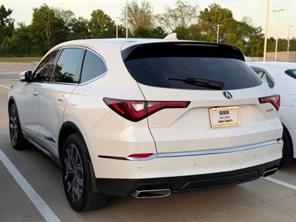 Used 2022 Acura MDX FWD with Technology Package SUV