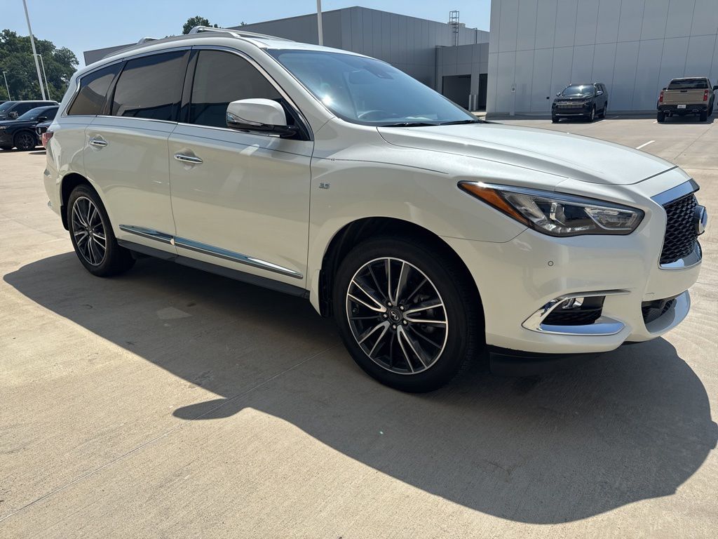 2019 INFINITI QX60 LUXE's photo
