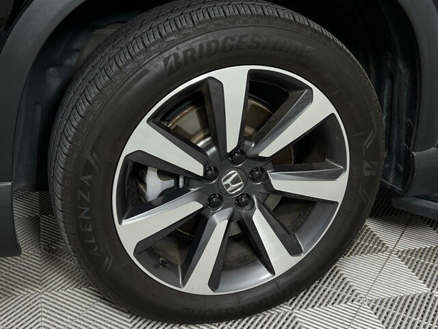 2023 Honda Pilot Elite photo 3