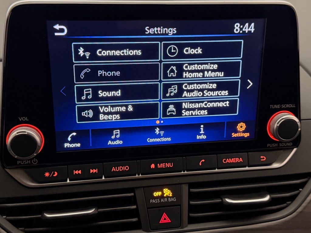 2025 Nissan Altima SV - Photo 34