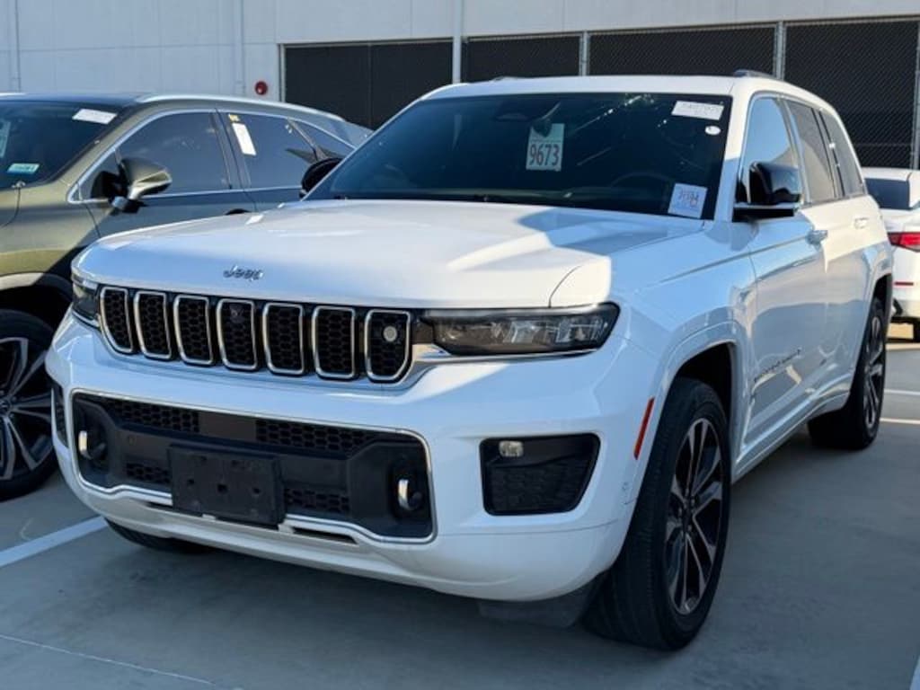 Used 2023 Jeep Grand Cherokee Overland SUV