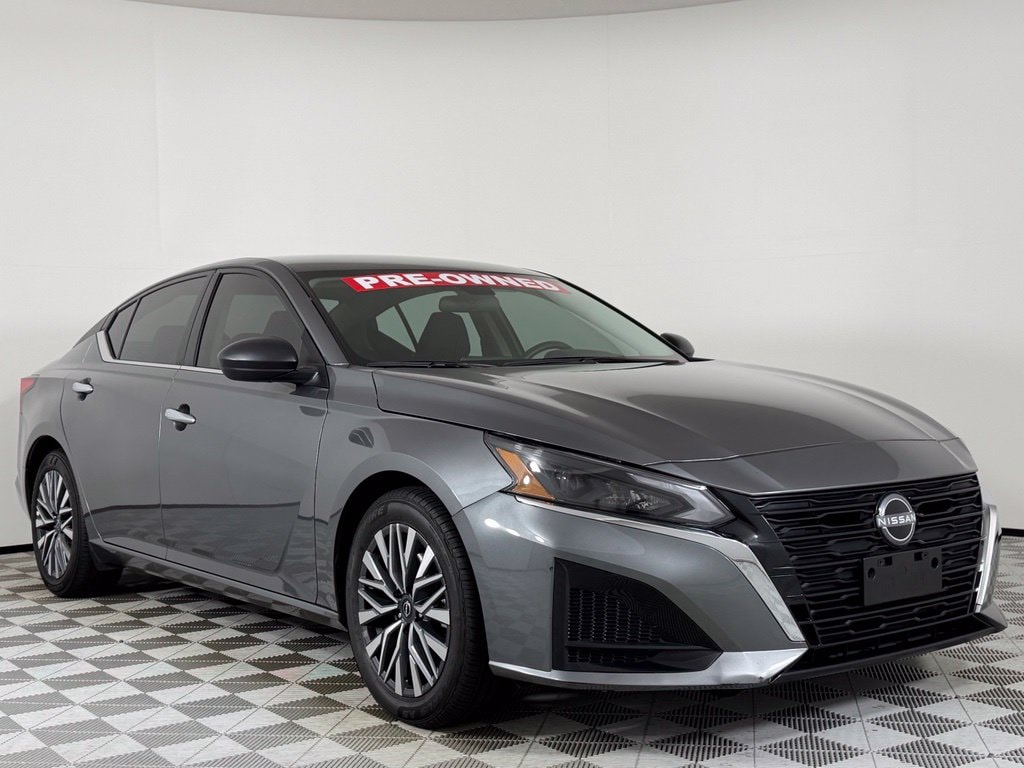 2025 Nissan Altima
