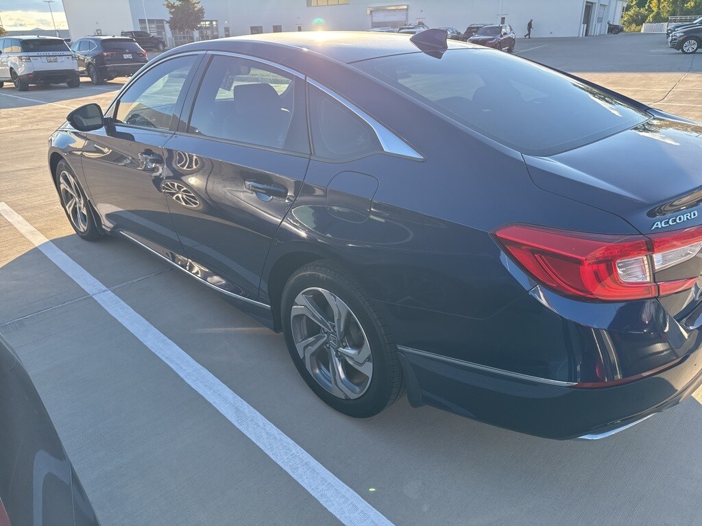 2018 Honda Accord EX-L photo 2