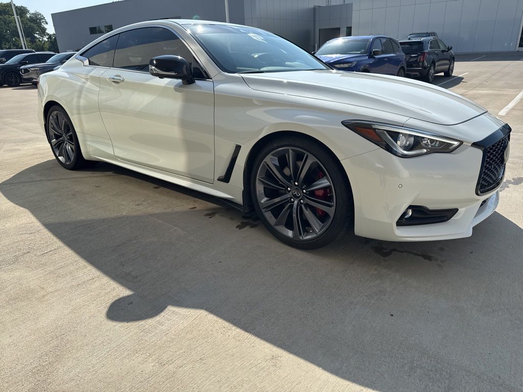 2022 INFINITI Q60 RED SPORT 400's photo