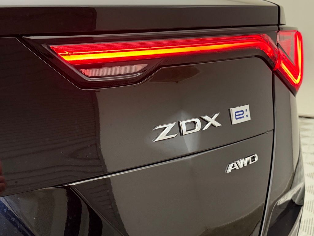 2024 Acura ZDX A-SPEC - Photo 17