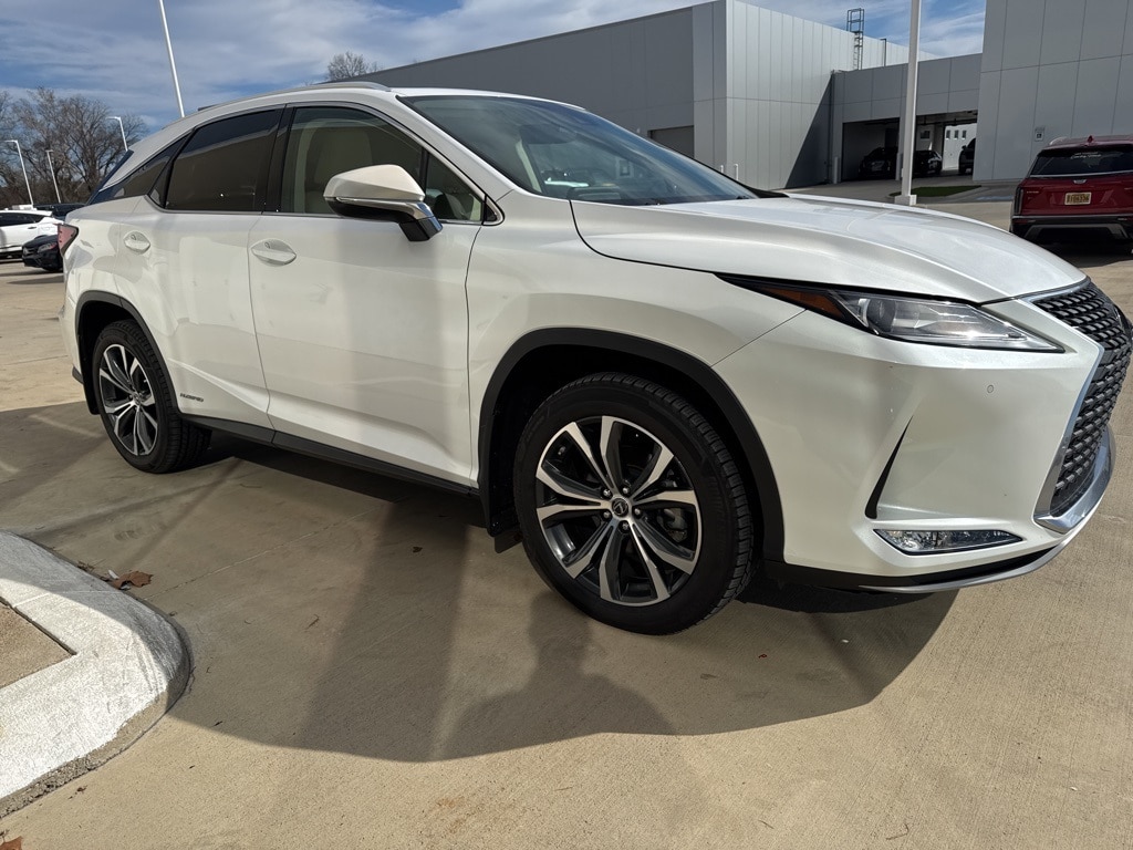 2022 Lexus RX Base's photo