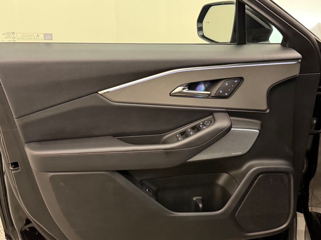 2024 Acura ZDX A-SPEC - Photo 21