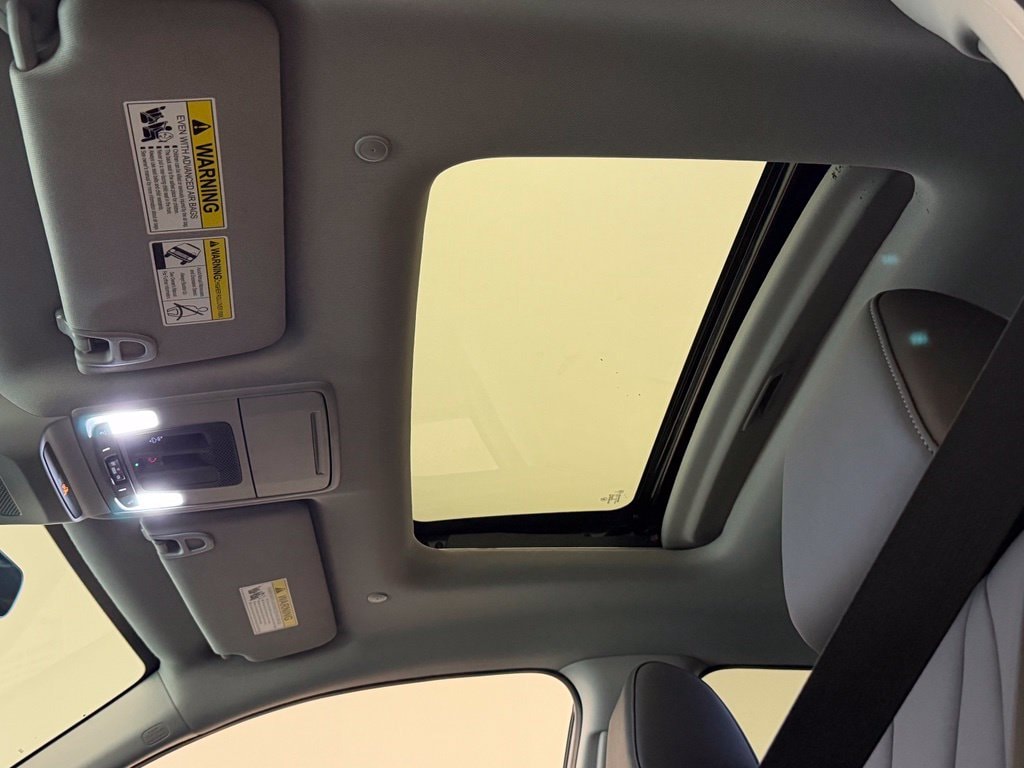 2025 Acura ADX Base - Photo 30