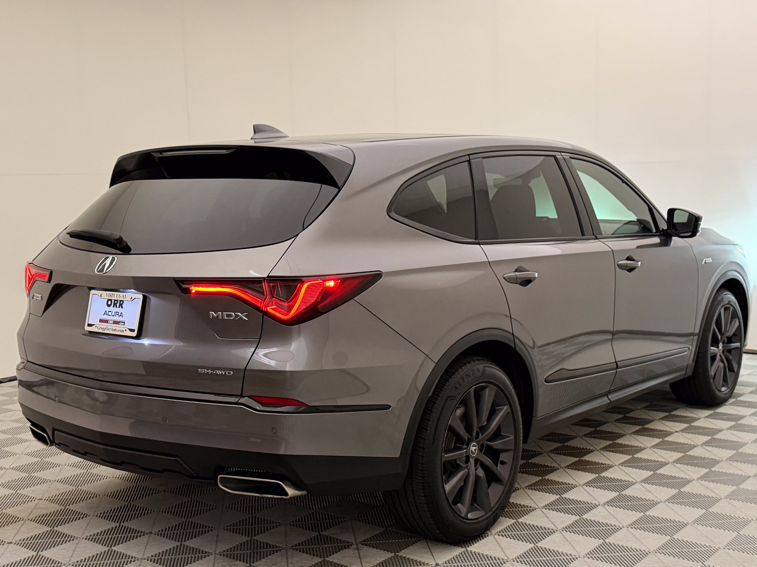 2025 Acura MDX A-Spec Package - Photo 11