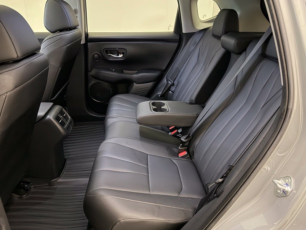 2025 Acura ADX Base - Photo 21