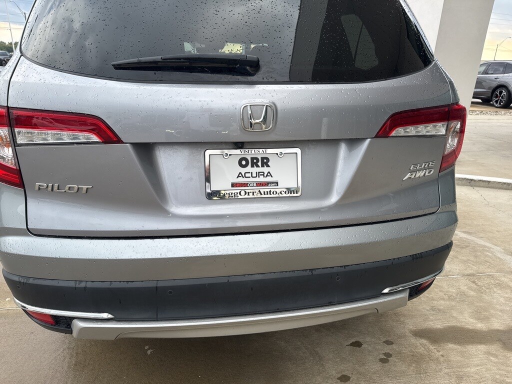 2020 Honda Pilot Elite photo 3