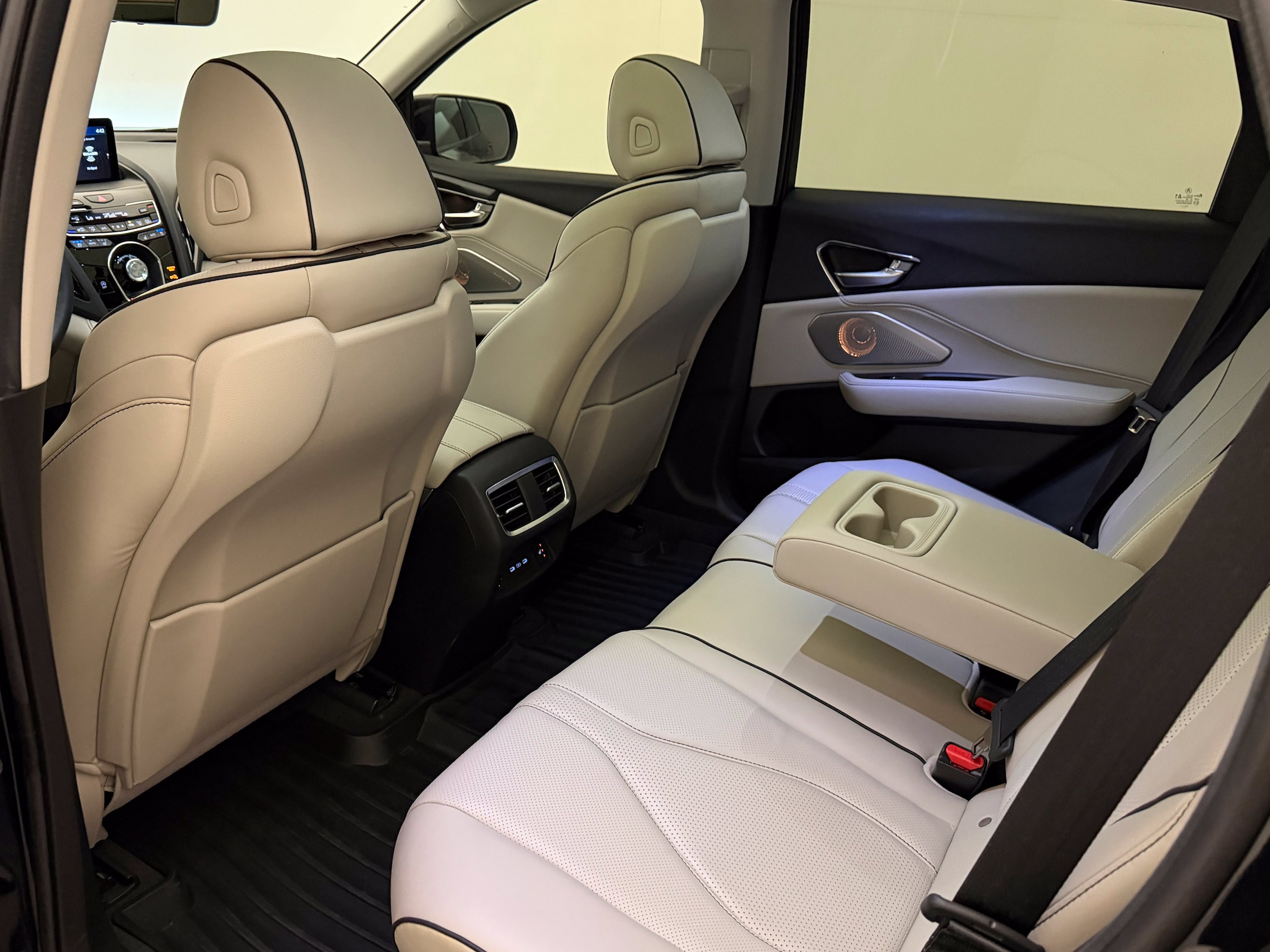 2025 Acura RDX Advance Package - Photo 13