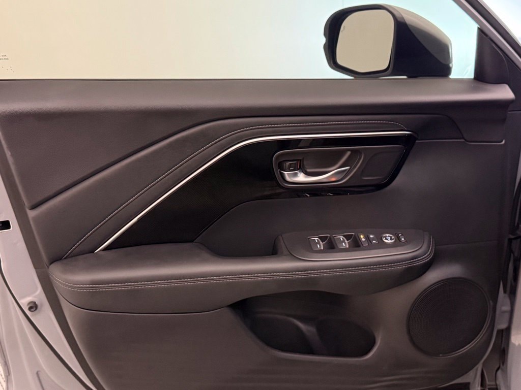 2025 Acura ADX Base - Photo 19
