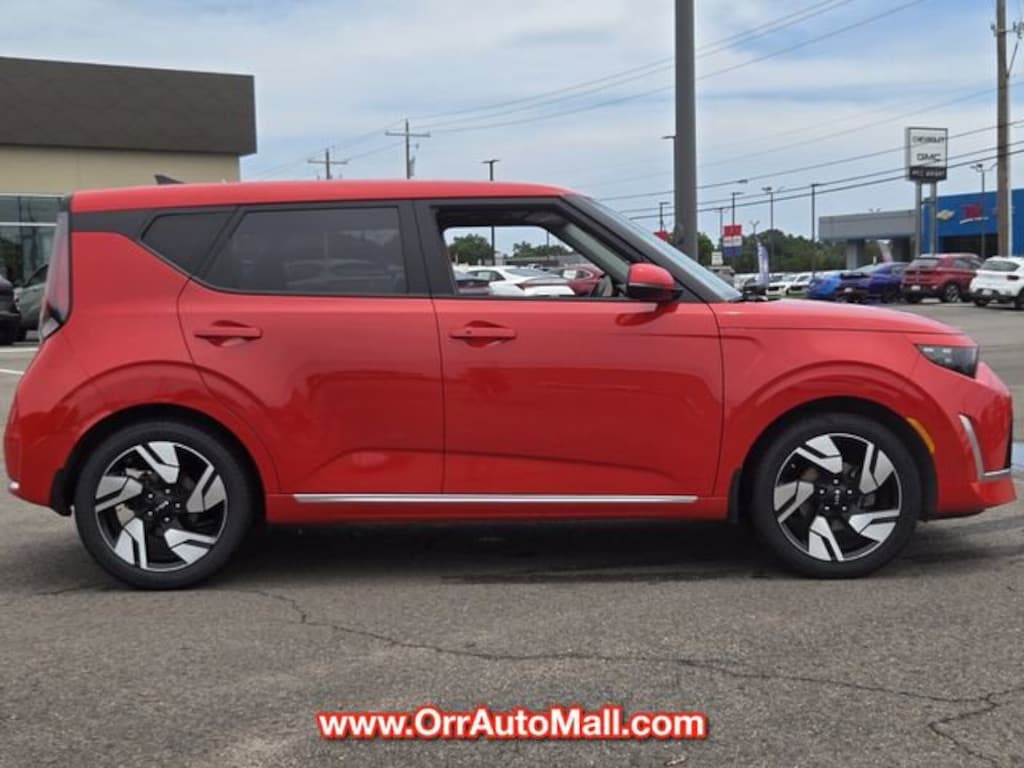 Used 2025 Kia Soul GT-Line Hatchback