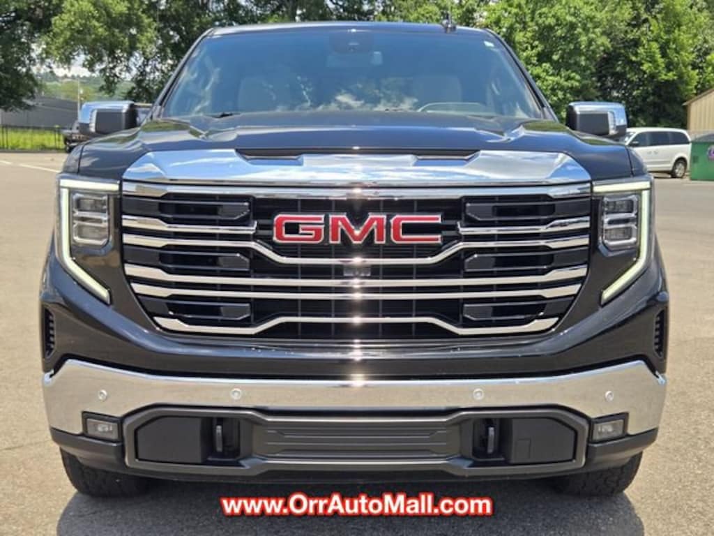 Used 2025 GMC Sierra 1500 SLT Truck Crew Cab