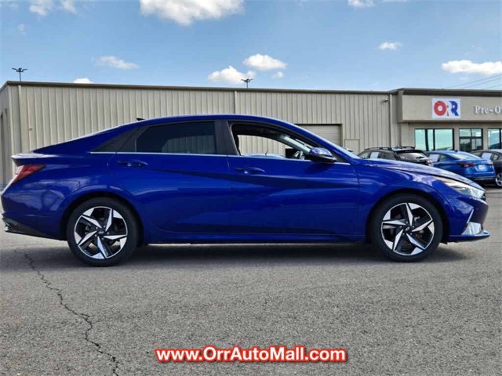 Used 2023 Hyundai Elantra Limited Sedan