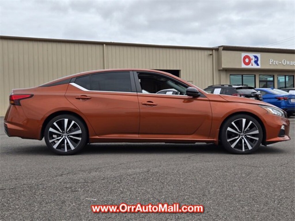 Used 2022 Nissan Altima 2.0 SR Sedan