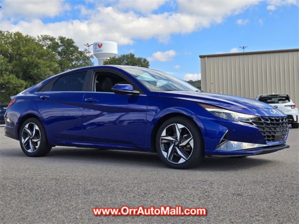 Used 2023 Hyundai Elantra Limited Sedan