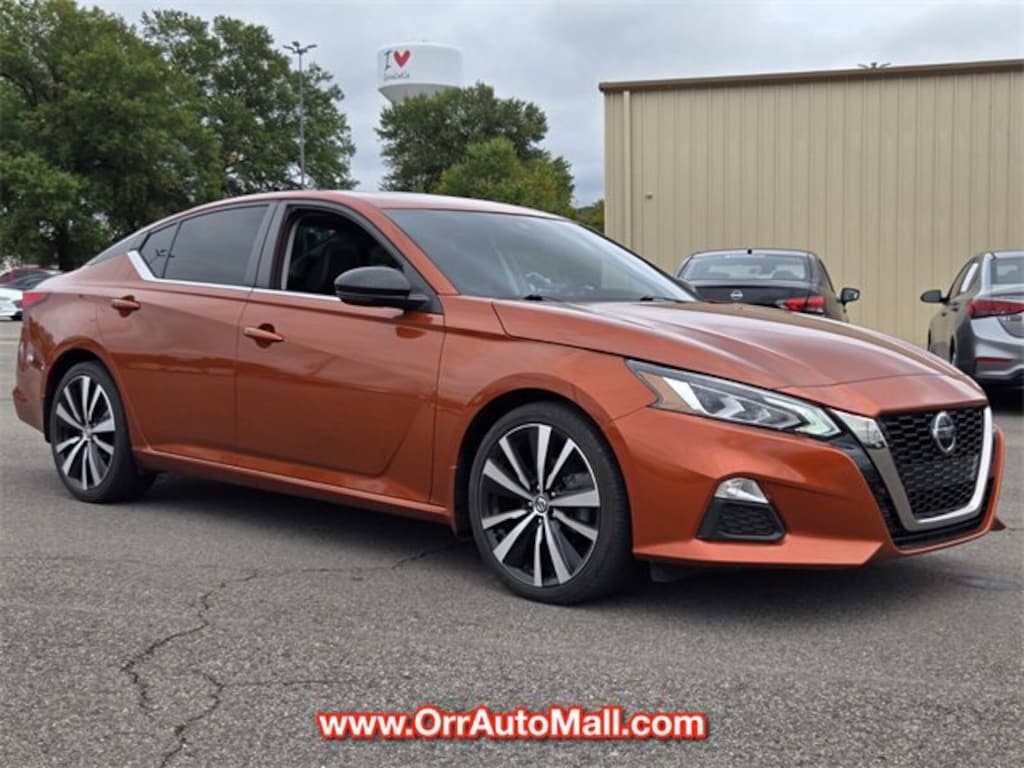 Used 2022 Nissan Altima 2.0 SR Sedan