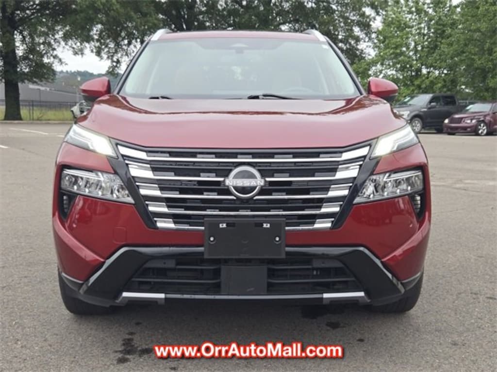 Used 2024 Nissan Rogue Platinum SUV