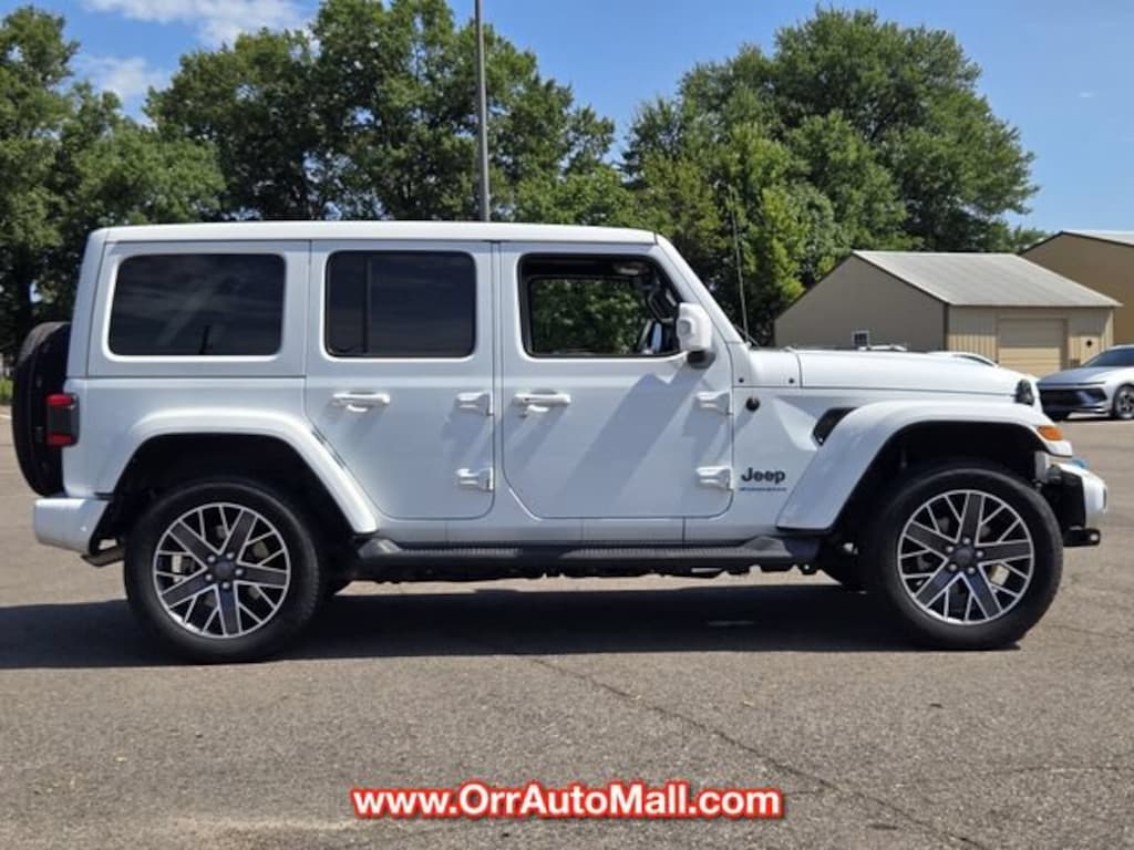 Used 2023 Jeep Wrangler 4xe Sahara SUV