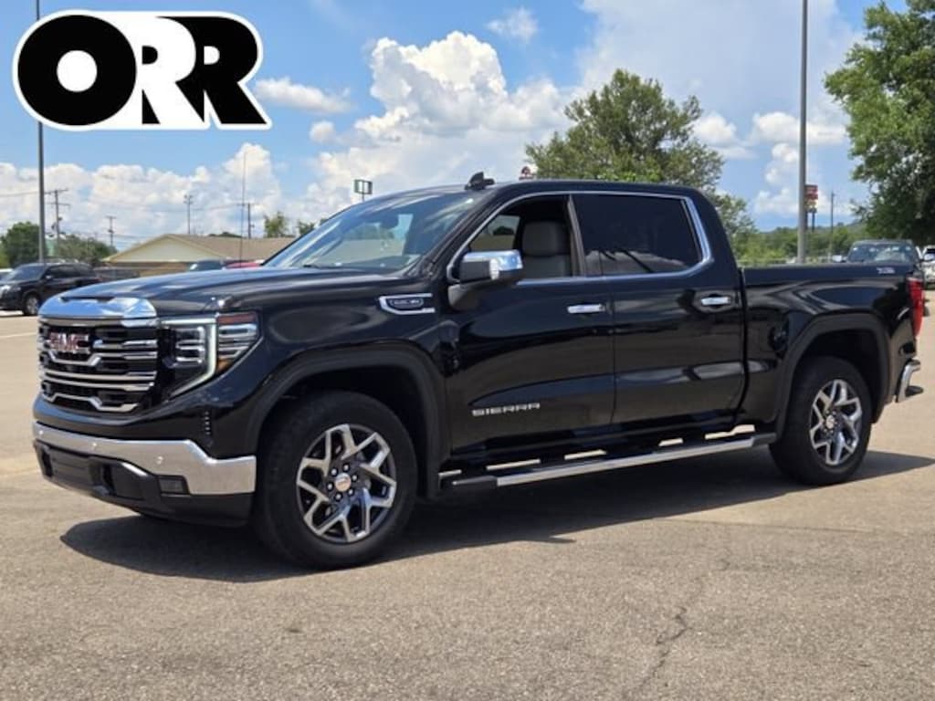 Used 2025 GMC Sierra 1500 SLT Truck Crew Cab