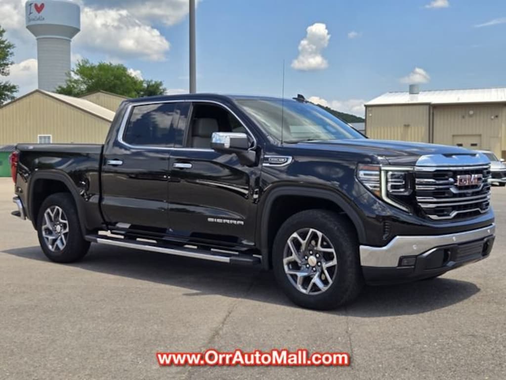 Used 2025 GMC Sierra 1500 SLT Truck Crew Cab