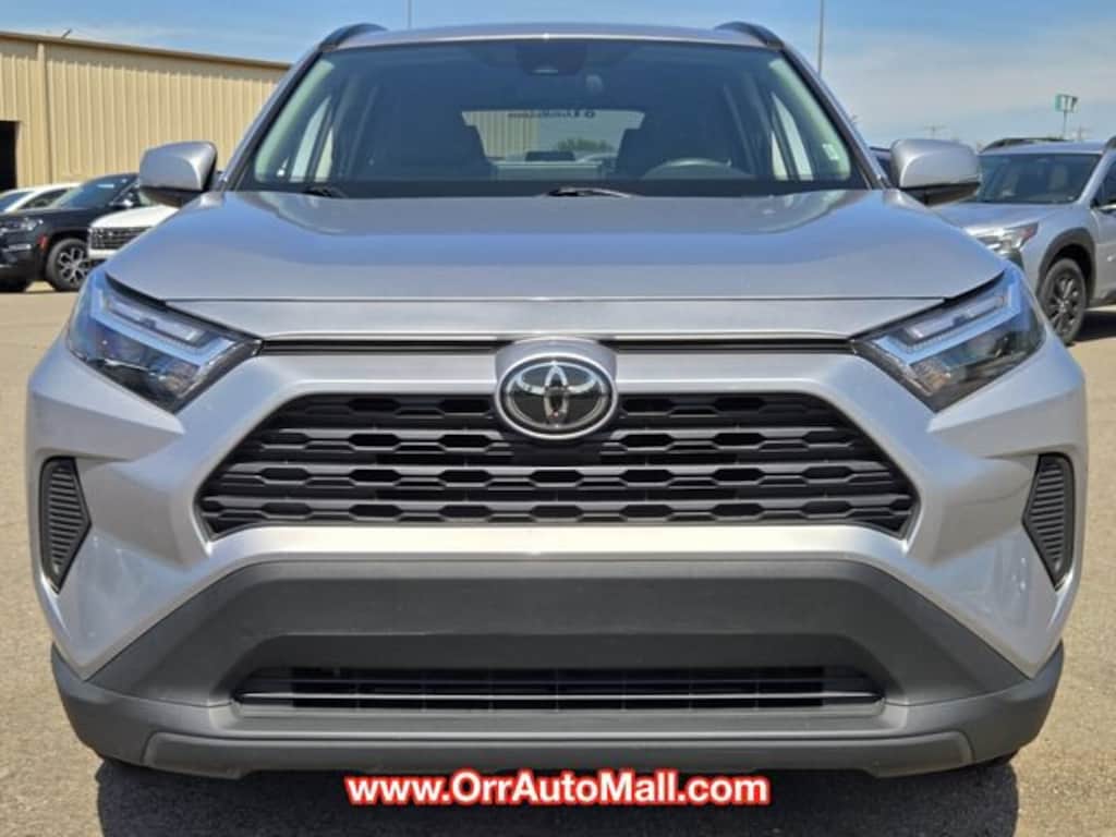 Used 2025 Toyota RAV4 Hybrid XLE SUV