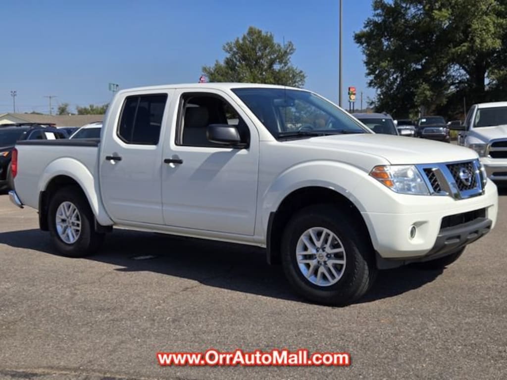 Used 2019 Nissan Frontier SV Truck Crew Cab