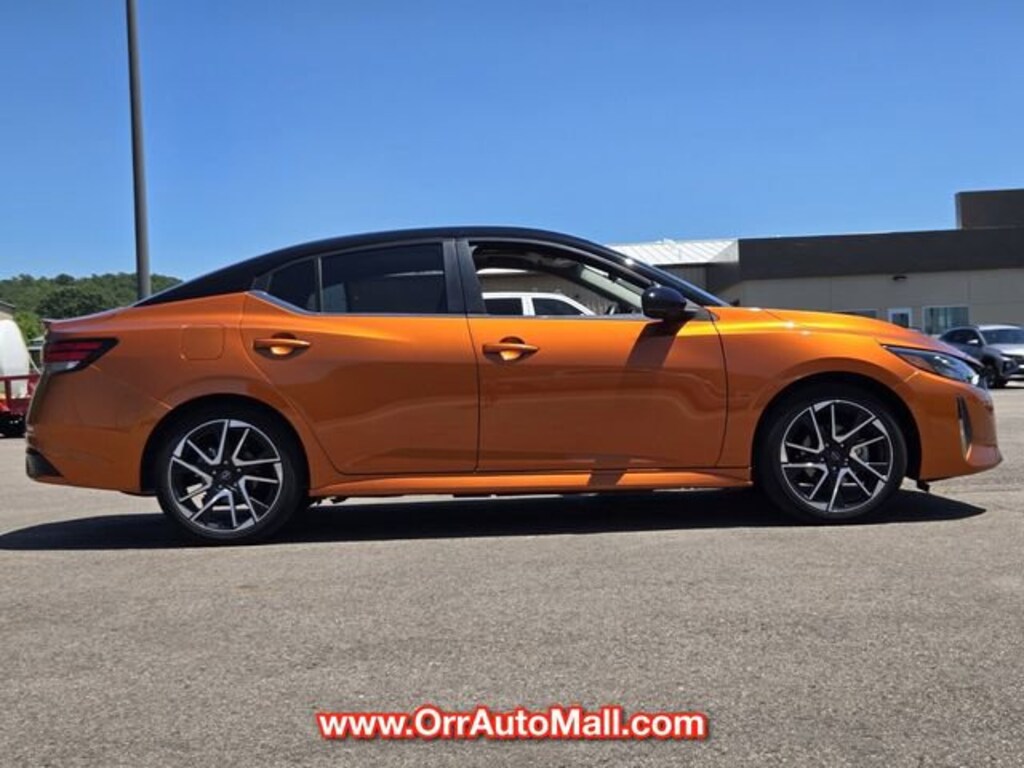 Used 2025 Nissan Sentra SR Sedan