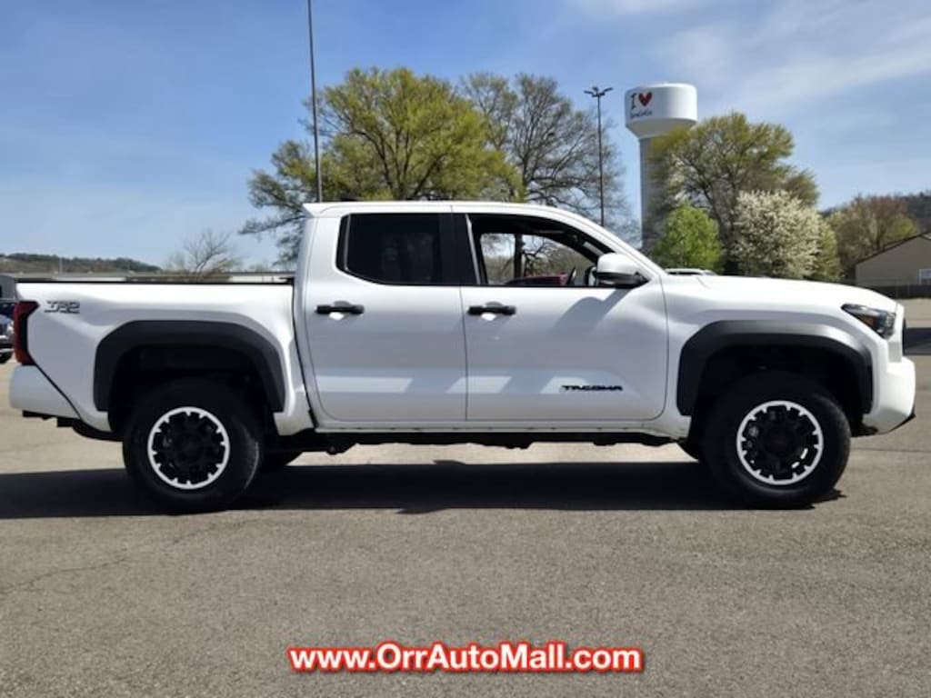Used 2024 Toyota Tacoma TRD Off Road Truck Double Cab