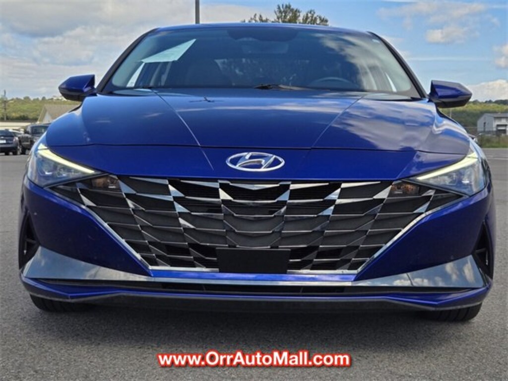 Used 2023 Hyundai Elantra Limited Sedan
