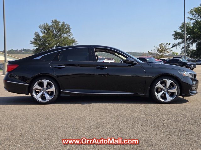 Used 2019 Honda Accord Touring 2.0T Sedan