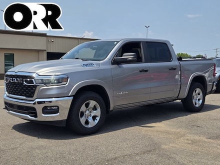 2025 Ram 1500 Big Horn/Lone Star Truck Crew Cab