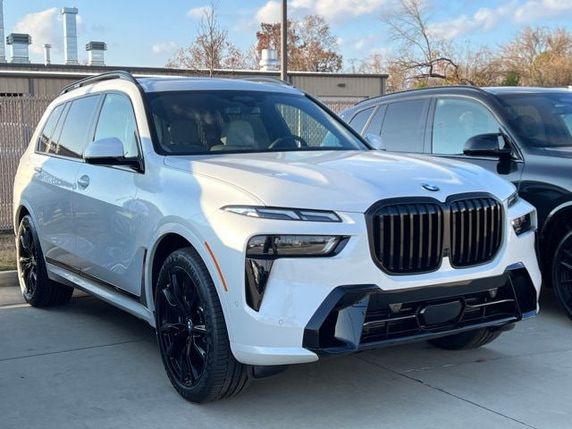 2026 BMW X7 40i's photo