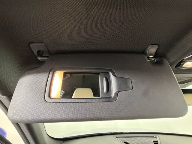 2025 BMW X1 28i - Photo 20