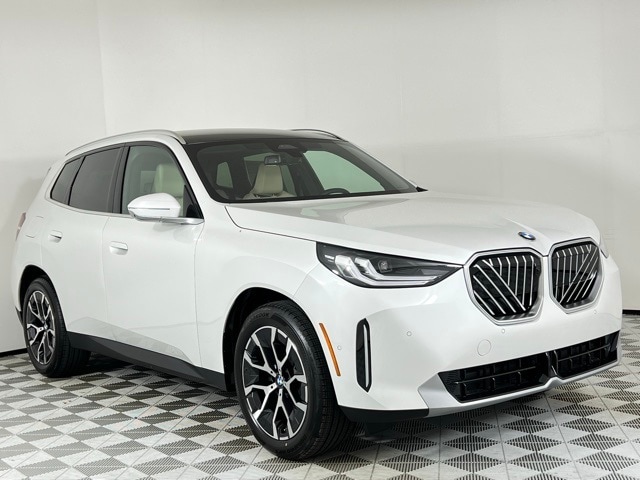 2026 BMW X3 30's photo