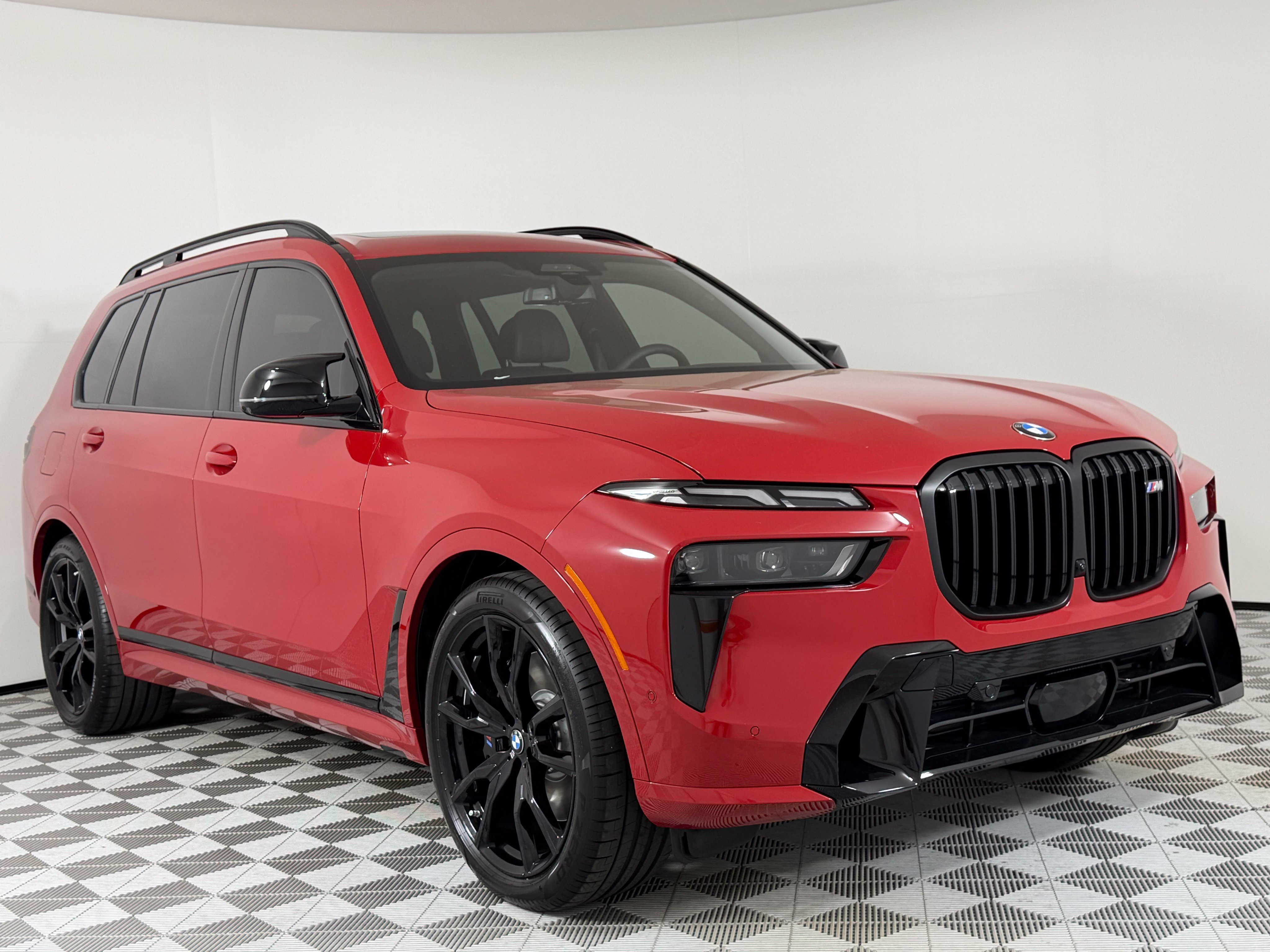 2027 BMW X7 M60i SUV