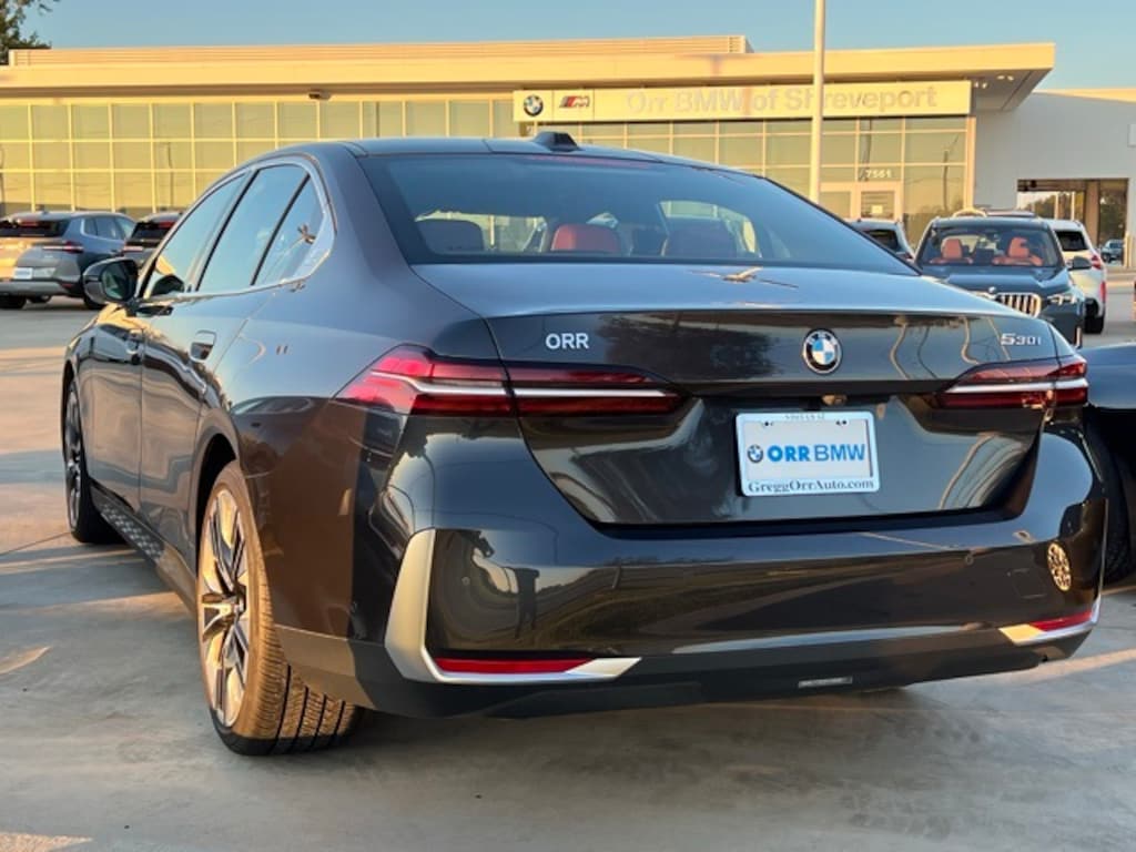 Certified 2025 BMW 530i Sedan