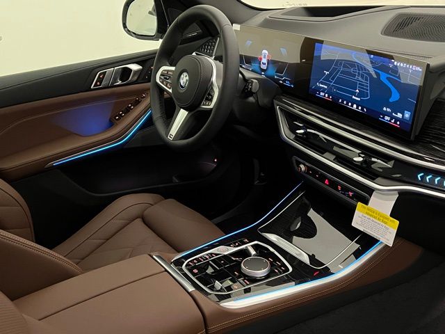 2026 BMW X5 50e - Photo 23