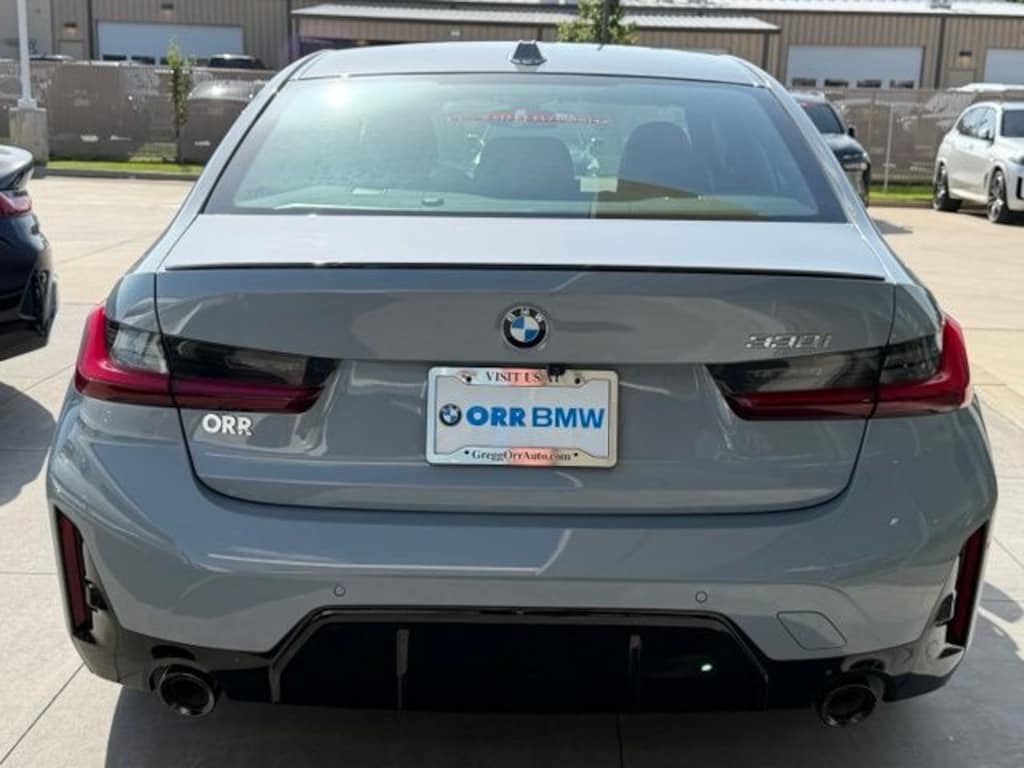 New 2026 BMW 330i Sedan