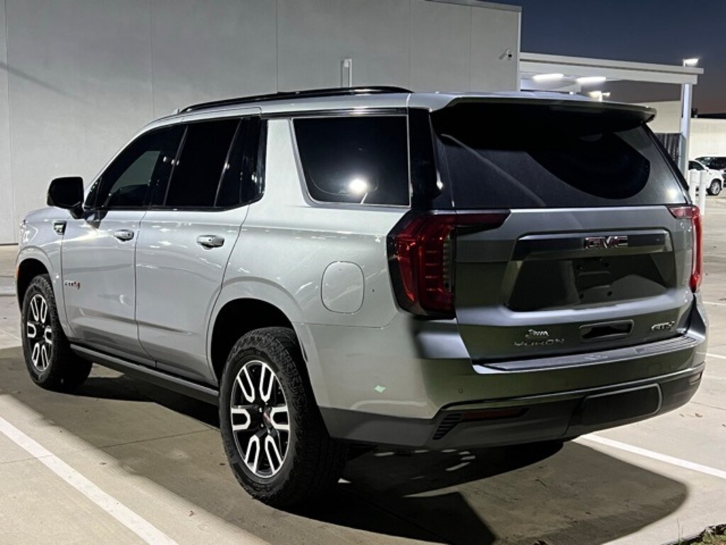 Used 2024 GMC Yukon AT4 SUV