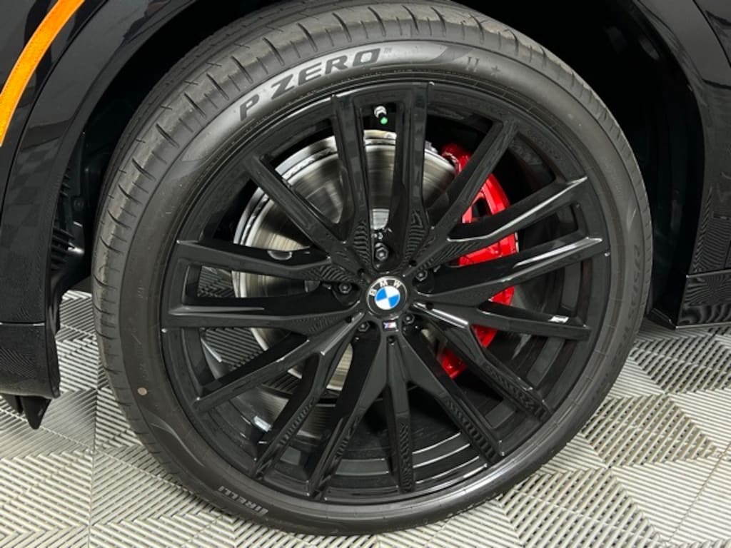 New 2026 BMW X6 xDrive40i SUV